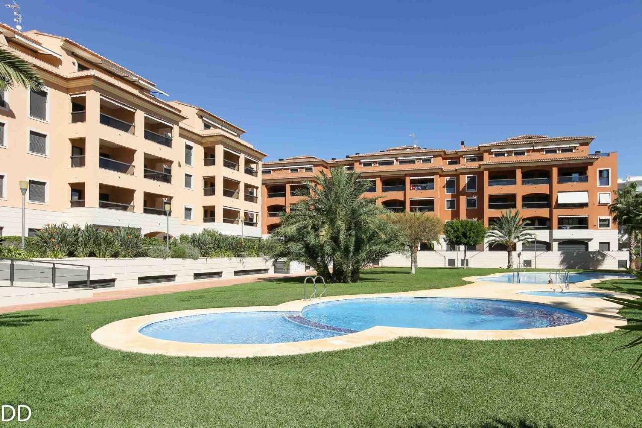 Jardines Y Mar Apartment *
